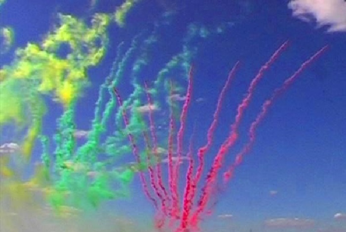 Дневные салюты со склада - Бирюсинск | biryusinsk.salutsklad.ru